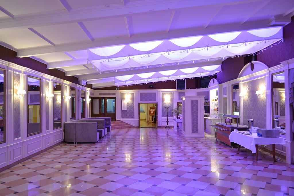 Hotel Sezam Kraczkowa Exteriér fotografie