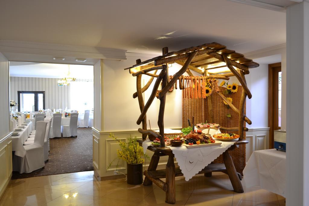 Hotel Sezam Kraczkowa Exteriér fotografie