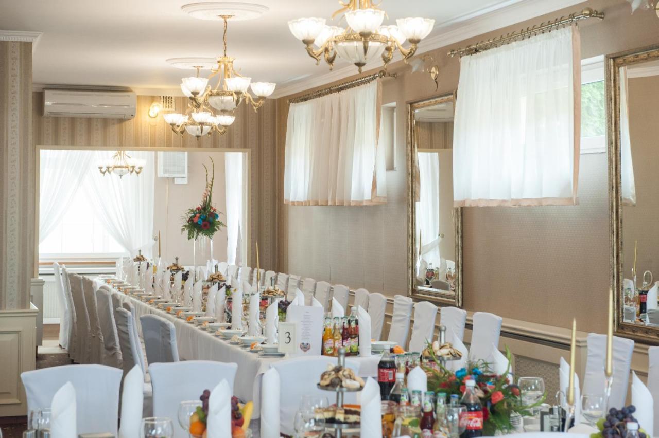 Hotel Sezam Kraczkowa Exteriér fotografie